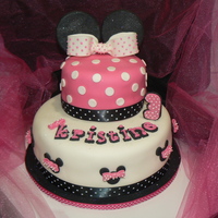 Minnie Got my ideas for this one from looking on this site! I had the most fun making this one. Fondant ears, bows, lettering.