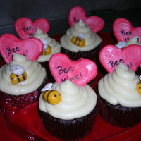 Bee Mine Cupcakes 