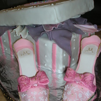 Celebration Cakes - Class Shoebox Cake with Gum Paste Shoes