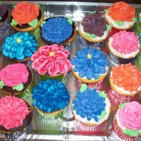 Flower Power! Buttercream flowers