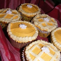 Pumpkin Pie Cupcake Pumpkin Cupcakes with Maple cream-cheese Buttercream.