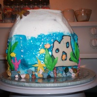 Fish Bowl 1st attempt at a fishbowl