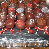 Elegant Wedding Cake Pops 