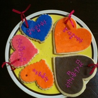 Thank You & I Love You Sweetly They all say thank you (gamsahabnida) pronounced kamsamnida. in Korean.The one without the ribbon says I love you (saranghaeyo) formal or...