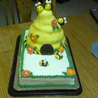 Bee Cake It was my first time trying the Bee cake and the little bees.
