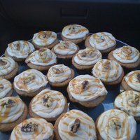 Caramel Apple Cupcakes spicecake w apple n caramel baked inside and topped with maple cream cheese frosting, drizzled in caramel,topped w walnuts