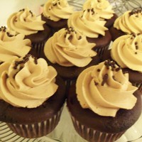 Chocolate Cupcake With Peanutbutter Dream Icing From Cc Recipes. 