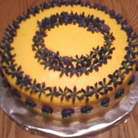 2Nd Cake, Class 1 circles of flowers, class 1 2nd cake, got slightly off center so I had to add a row in some areas of middle circle