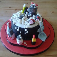 Hippo In The Bath my first ever cake made with help from a maisie parish cake book