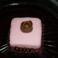 Fondant Mini Cake 