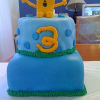 Wow Wow Wubbzy MMF with butter cream and vanilla cake.