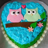 Owl Cake I made this for my sister's anniversary last year. Iced with buttercream and decorated with fondant. Super easy cake!