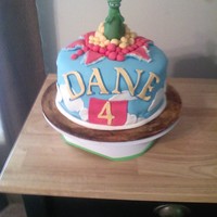Toy Story I am a 15 year old who just recently started designing, baking, and decorating cakes.