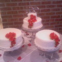 Red Roses Three separate tiers/cakes on Wilton stand