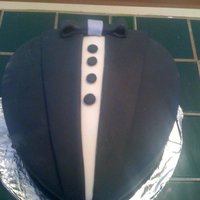 Tuxedo Grooms Cake 