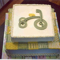 Tricycle This was all buttercream; done to match baby's quilt.