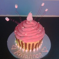 Giant Cupcake 
