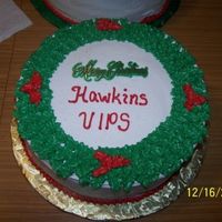 Christmas Wreath Cake Christmas cake decorated like a wreath