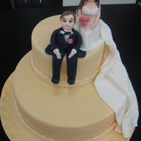 Dolly Wedding Cakes First attempt on the figurines, have made the eyes a little too big and bride was on the plump side...:(