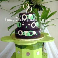 Brown And Green Wedding Cake 