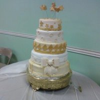 Quince Cake Gold And Champange.. My first one, Im not gonna lie, it was difficult to assemble this 5 story cake. my top layer was a little off but it was very good and not...