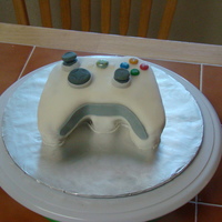 Xbox 360 Controller This is the second one I have made and I think it is so much fun! Still working on perfecting it but this one turned out pretty good.