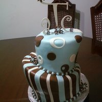 Topsy Turvy My first topsy turvy cake... made this for a bridal shower!