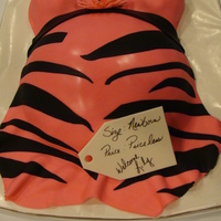 Pregnancy Belly Pregnancy Belly Cake. The inside should be zebra stripped too.