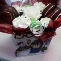 Christmas Cupcake Bouquet My first cupcake bouquet as a gift to my boss....