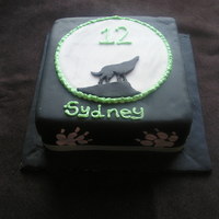 New Moon Cake The day before the party and my daughter still hadnt decided what she wanted for a cake, finally decided on New Moon. She loves Jacob and...