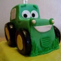The Green Tractor Cake This little cake is perfect for any little boy who loves tractors.