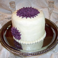 Dahlia Cake Not an original design. Thanks to A Watterson's tutorial. Honestly made this to see how smooth I could get buttercream - not as smooth...