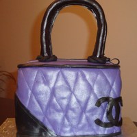 Purse 5 cakes top on top of each other