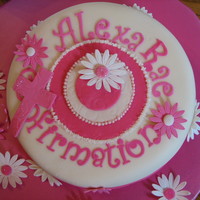 Daisy Confirmation Cake Confirmation cake with matching cupcakes