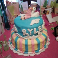Stork And Baby Bay Shower Cake 