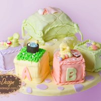 Caterpillar And Blocks 