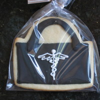 New Doctor These cookies were made to celebrate the opening of a new medical practice. NFSC and Antonia's royal - my standbys!