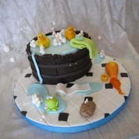 Duck Barrel Cake Class taken with Andrea Sullivan on how to make the barrel cake and characters.