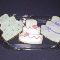 Cake Cookies did these just for fun because i just got a bunch of new cutters :D chocolate rolled cookies with antonias RI