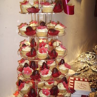 40Th Wedding Anniversary Cupcakes sponge cupcakes, vanilla buttercream with fondant flower decoration