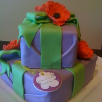 Packages & Poppies A birthday cake for my sweet friend Heather. The colors/flowers are completely inspired by a cake posted recently by Naera (only hers was...