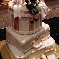 Traveling The World- Scottish Wedding. An Aussie girl married a Scots man she met while backpacking around Europe.Hatbox- traditional fruit cake, two cakes stacked and then...