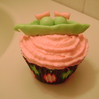 Twin Pea Pod Cupcakes 