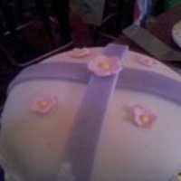 Jamis Bday first fondant cake! ( it looks so smooth because i didnt know how thick it should be and it WAS THICK!