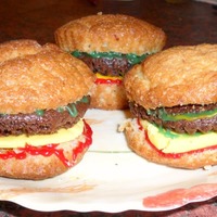 Cheeseburger Cupcakes 