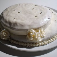 My 6? Anniversary Cake well this is my anniversary cake im not so good in making cakes but i'm trying to do my best :p heheh