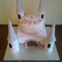 Castle Second ever cake, first castle.....