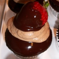 Chocolate Cupcake Chocolate Cupcake Dipped in Ganache w/ Mocah Buttercream & Ganache Strawberry