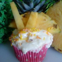Pineapple Cupcake soooo lovely frech taste
