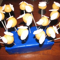 Golden Snitch Cake Pops Not a great photo but some golden snitches for my sons Harry Potter party.